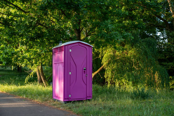 Best Portable toilet rental for construction  in Fish Hawk, FL